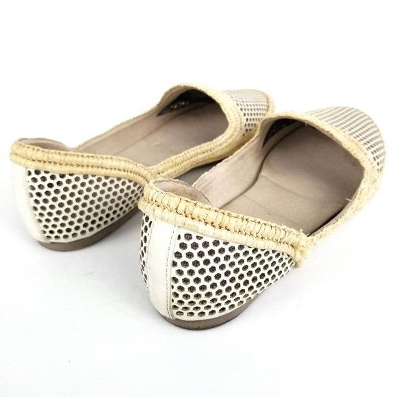 Eileen Fisher Etch Mirrored Perforated Jute Flat - Picture 3 of 8